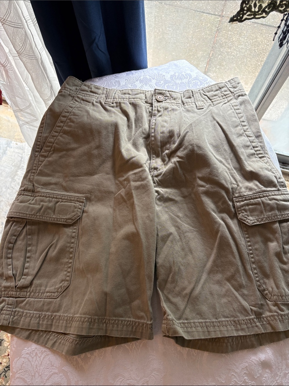 Covington Khaki Green Cargo Shorts